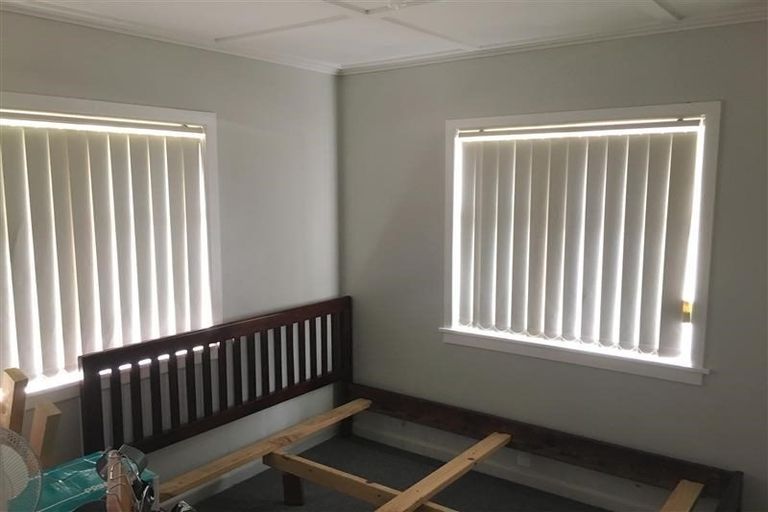 Photo of property in 3 Kokiri Street, Te Atatu South, Auckland, 0610