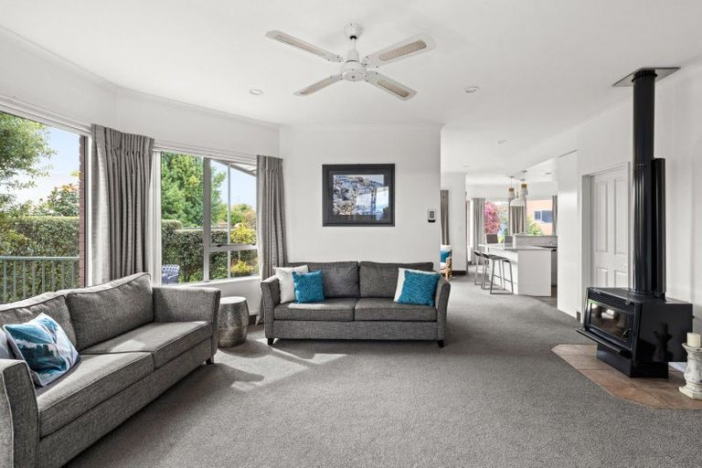 Photo of property in 13 Arcadia Lane, Havelock North, 4130