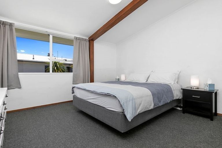 Photo of property in 922a Papamoa Beach Road, Papamoa Beach, Papamoa, 3118