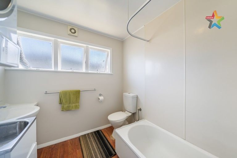 Photo of property in 7/253 Waterloo Road, Hutt Central, Lower Hutt, 5011