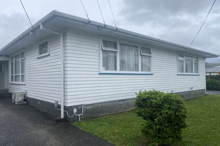 Photo of property in 6a Merton Street, Trentham, Upper Hutt, 5018