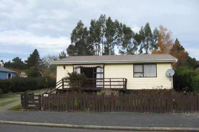 Photo of property in 44 Irvine Street, Lawrence, 9532