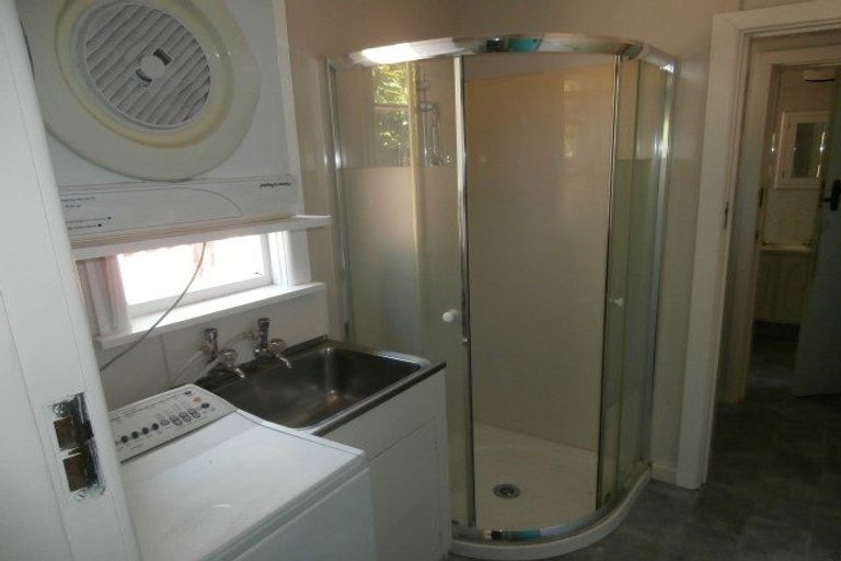 Photo of property in 42 Balgay Street, Upper Riccarton, Christchurch, 8041