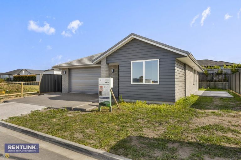 Photo of property in 65 Tabraham Crescent, Pyes Pa, Tauranga, 3112