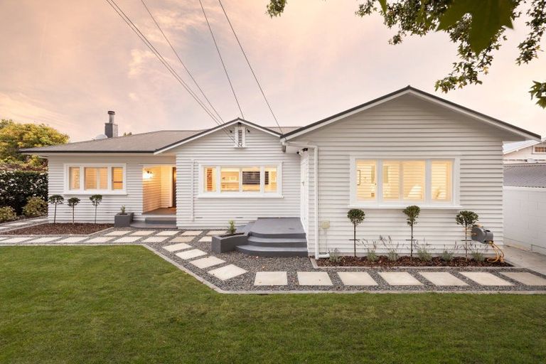 Photo of property in 28 Stanley Street, Claudelands, Hamilton, 3214