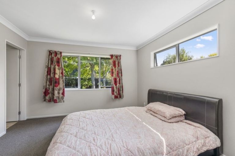 Photo of property in 2/368 Stokes Valley Road, Stokes Valley, Lower Hutt, 5019