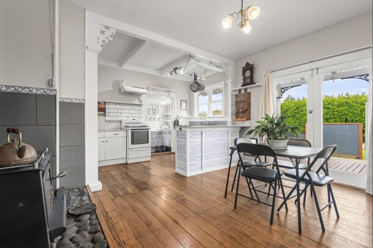 Photo of property in 20 Vera Street, Marton, 4710