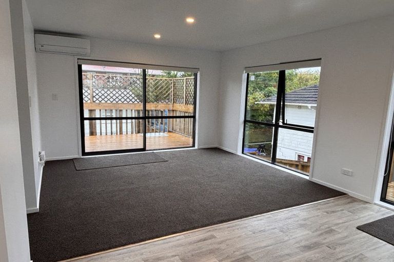 Photo of property in 1/23a Tomo Street, New Lynn, Auckland, 0600