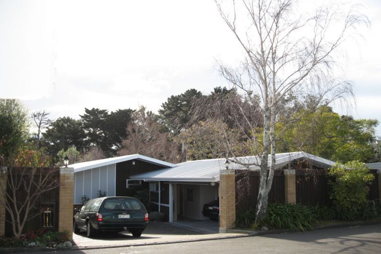 Photo of property in 7 Cobden Crescent, Bluff Hill, Napier, 4110