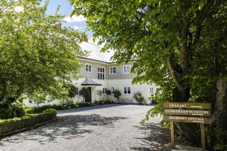 Photo of property in 720 Sleemans Road, Hororata, Darfield, 7572