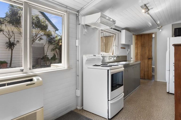 Photo of property in 2/27 Purchas Street, St Albans, Christchurch, 8014