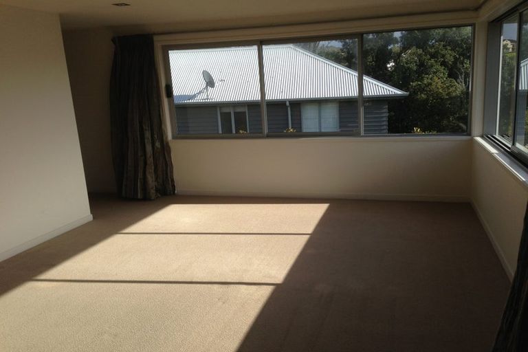Photo of property in 715a Beach Road, Browns Bay, Auckland, 0630