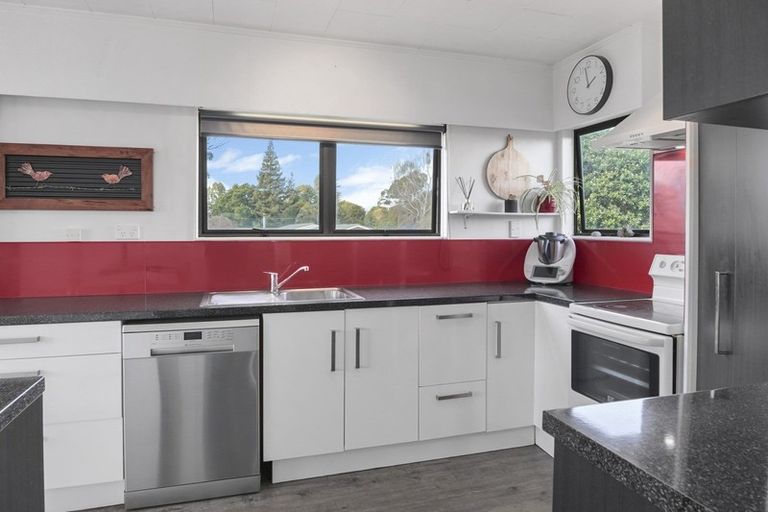 Photo of property in 11 Teece Drive, Motueka, 7120