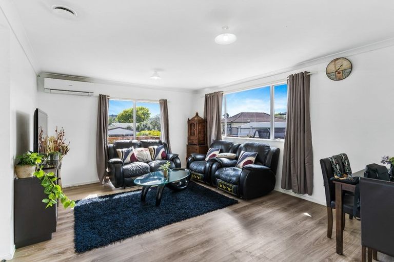 Photo of property in 44 Childers Road, Ranui, Auckland, 0612