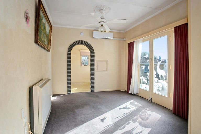 Photo of property in 117 Victoria Street, Cambridge, 3434