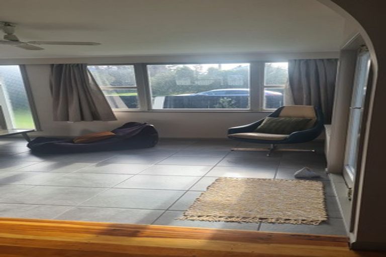 Photo of property in 64 Brandon Street, Featherston, 5710