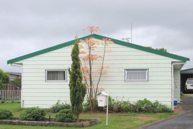 Photo of property in 30 Washington Square, Paeroa, 3600