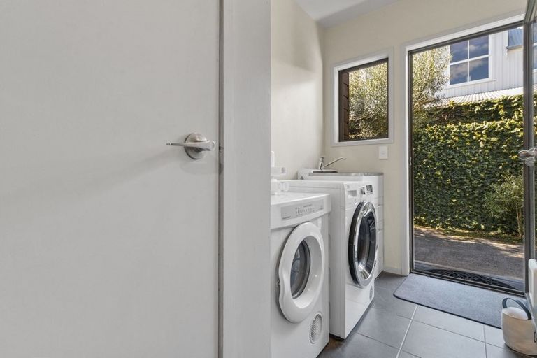 Photo of property in 32 Mount Avenue, Pauanui, Hikuai, 3579