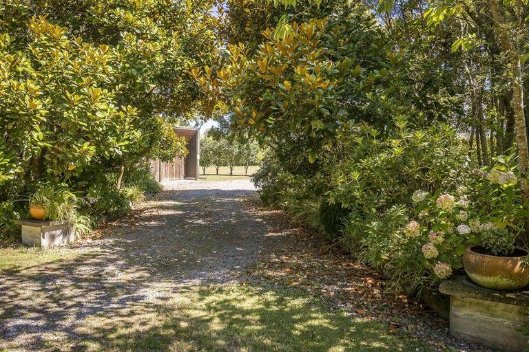 Photo of property in 29 Arcus Road, Te Horo, Otaki, 5582