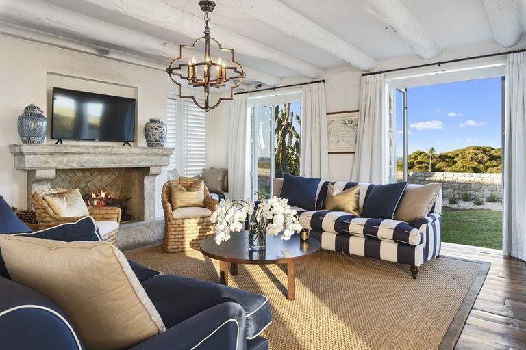 Photo of property in 9 Karahu Lane, Omaha, 0986