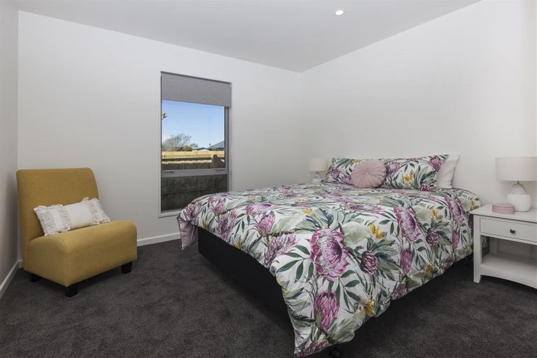 Photo of property in 15 Kingsbridge West, Burwood, Christchurch, 8083