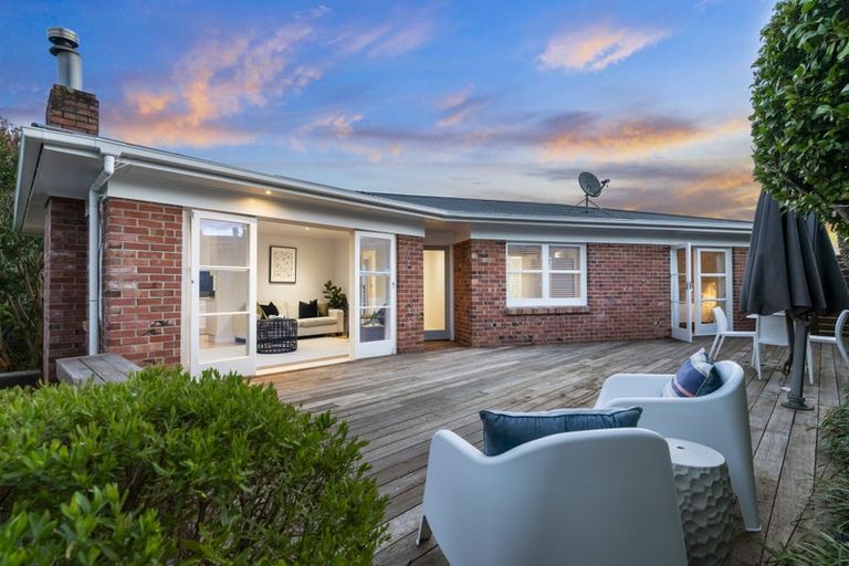 Photo of property in 6 Dell Way, Bucklands Beach, Auckland, 2014
