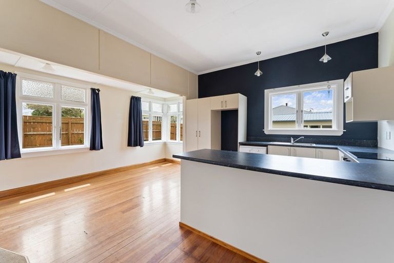 Photo of property in 126 Hamlet Street, Stratford, 4332