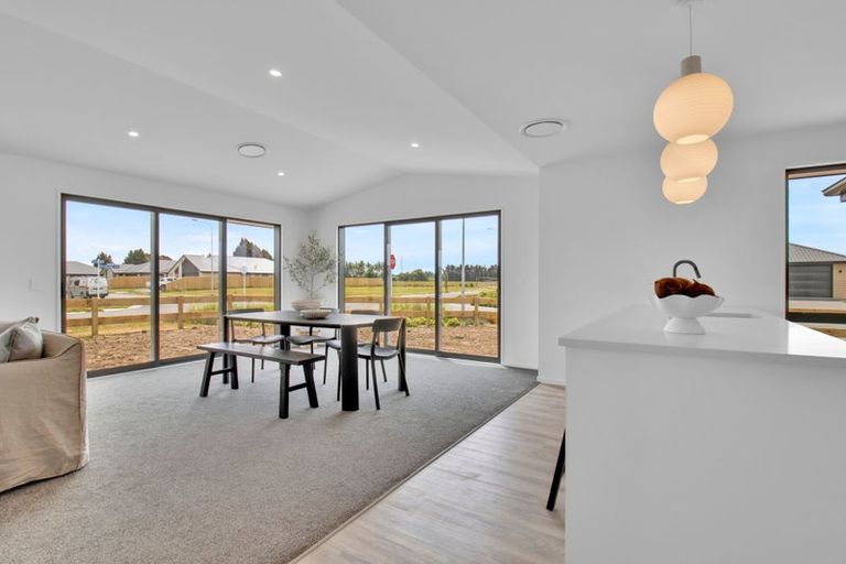 Photo of property in 26 Rosalind Avenue, Darfield, 7510