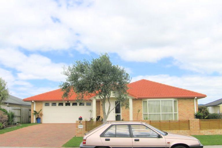 Photo of property in 63 Corinth Grove, Papamoa Beach, Papamoa, 3118