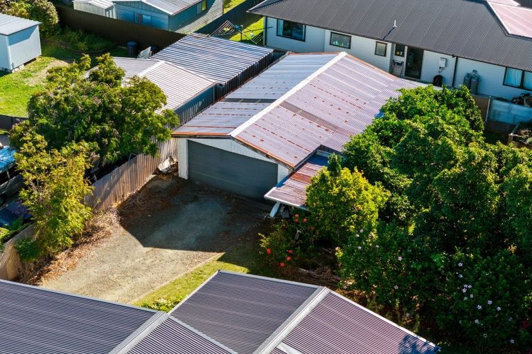 Photo of property in 15 Haldane Street, Elgin, Gisborne, 4010