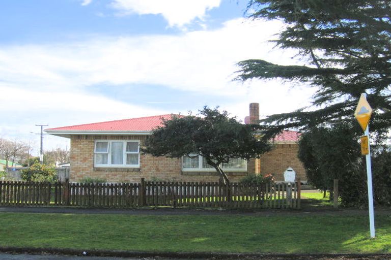 Photo of property in 52 Irvine Street, Frankton, Hamilton, 3204