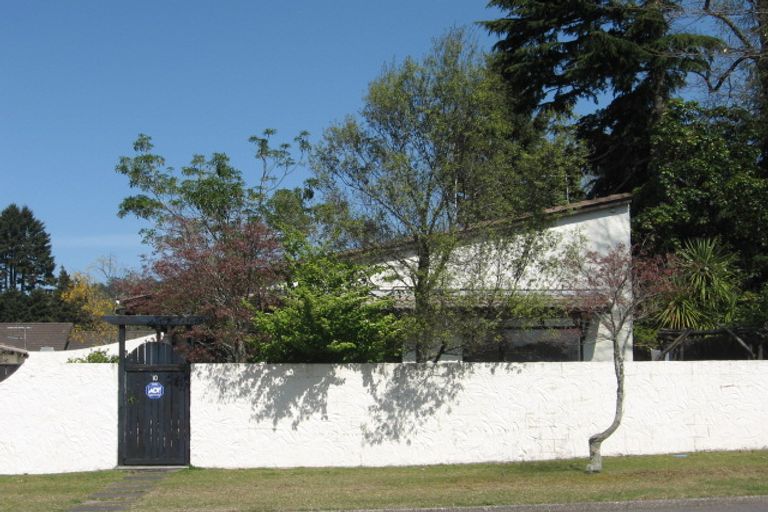 Photo of property in 8 Sophia Street, Glenholme, Rotorua, 3010