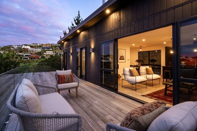 Photo of property in 88 Santa Maria Avenue, Mount Pleasant, Christchurch, 8081