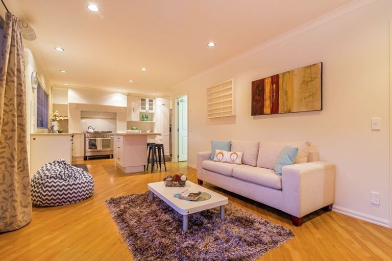 Photo of property in 49 Arahiwi Grove, Tirohanga, Lower Hutt, 5010