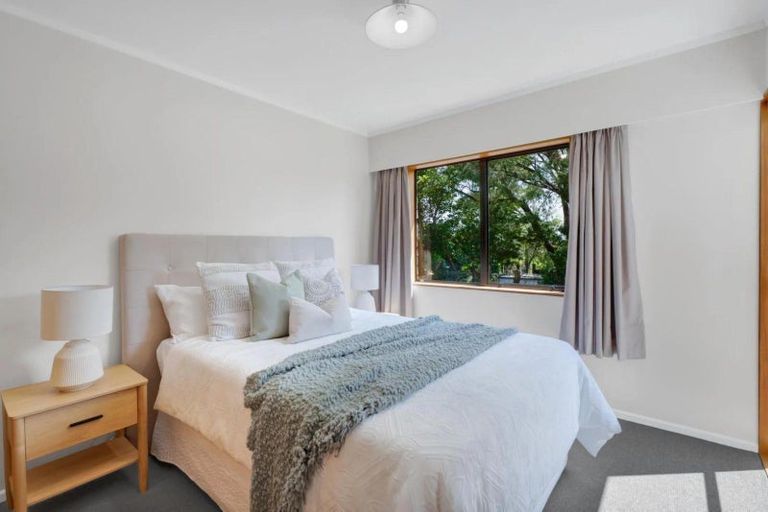 Photo of property in 263a Huatoki Street, Upper Vogeltown, New Plymouth, 4310