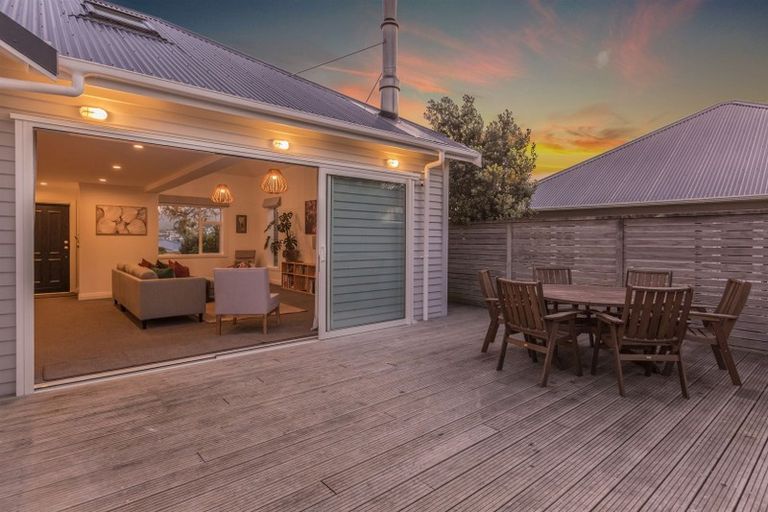 Photo of property in 6 Bay Drive, Titahi Bay, Porirua, 5022