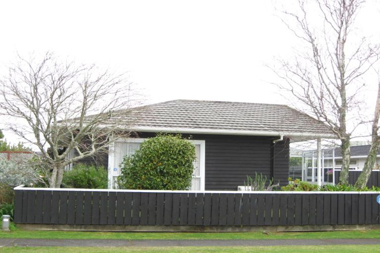 Photo of property in 41 Frank Wilson Terrace, Welbourn, New Plymouth, 4312