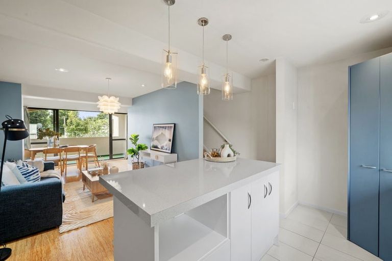 Photo of property in 6/337 Armagh Street, Linwood, Christchurch, 8011