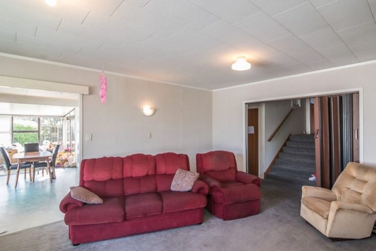 Photo of property in 30 Te Manuao Road, Otaki, 5512