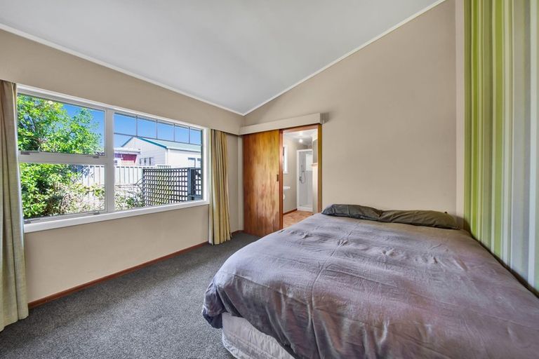 Photo of property in 41 Dives Avenue, Hawera, 4610