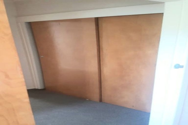 Photo of property in 107 Derwent Street, Island Bay, Wellington, 6023