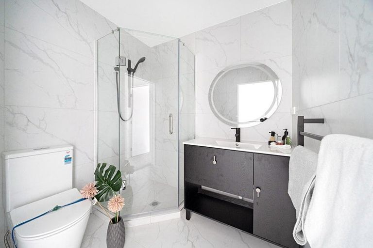 Photo of property in 4/32 Brandon Road, Glen Eden, Auckland, 0602