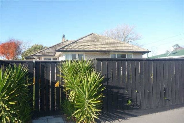 Photo of property in 24 Cutts Road, Russley, Christchurch, 8042