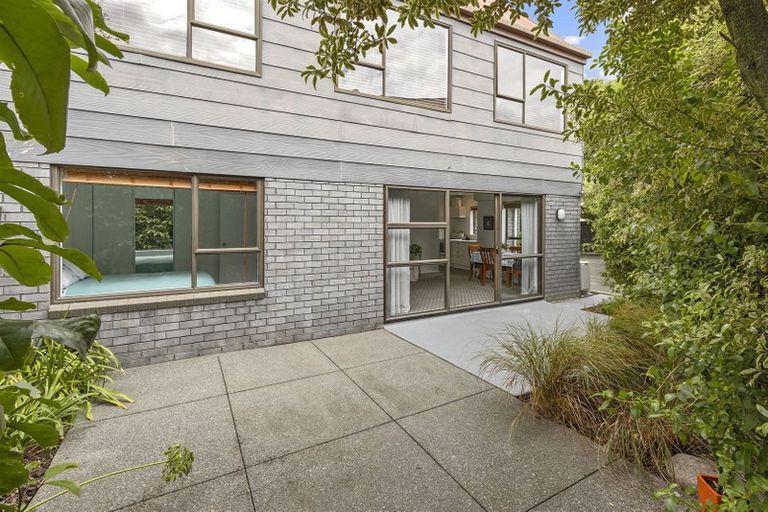 Photo of property in 71f Mandeville Street, Riccarton, Christchurch, 8011