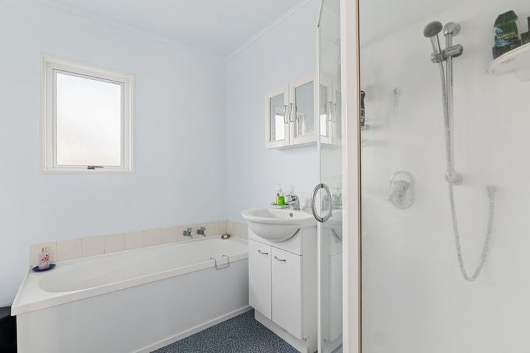 Photo of property in 2 Shelley Crescent, Stoke, Nelson, 7011