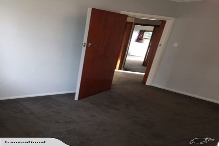 Photo of property in 30 Martin Avenue, Beckenham, Christchurch, 8023