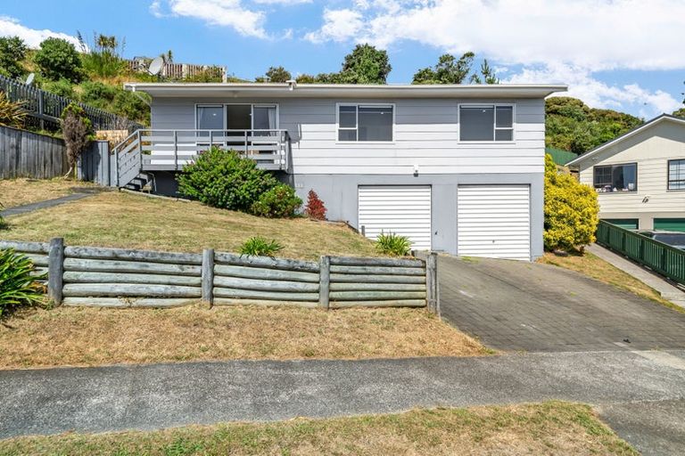 Photo of property in 12 Adventure Drive, Whitby, Porirua, 5024