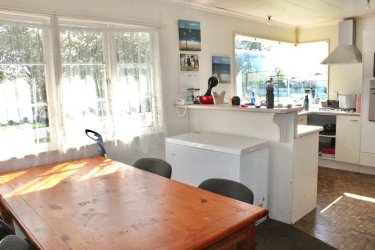 Photo of property in 27 Dorset Street, Levin, 5510