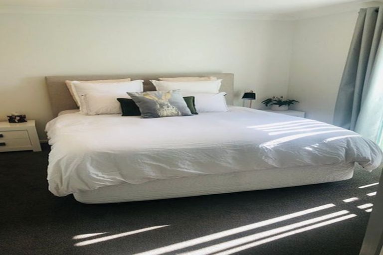 Photo of property in 12 Wentworth Park, Albany, Auckland, 0632