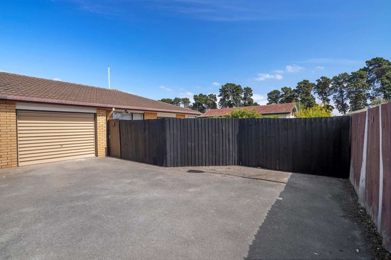 Photo of property in 15b Glenbyre Place, Bromley, Christchurch, 8062